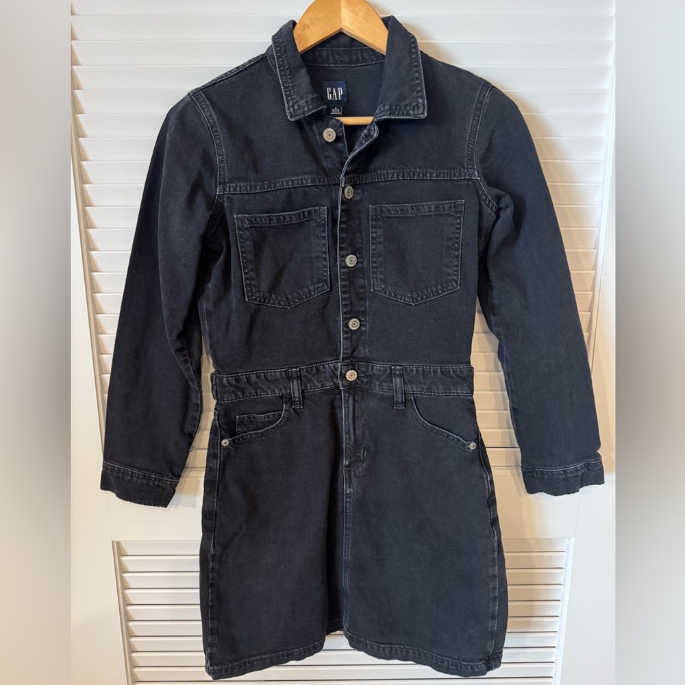 GAP Petite Women’s Black Denim Dress with Long Sleeves